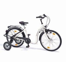 3-18 spesialsykkel med pedalbrems og støttehjul til ungdom/voksne